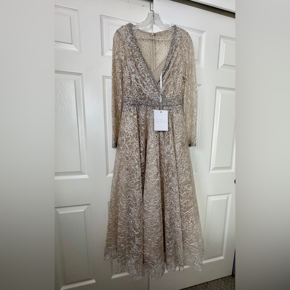 MAC DUGGAL Dress Size 6 Evening Gown Silver NEW Midi Wrap Over Long Sleeve Lace